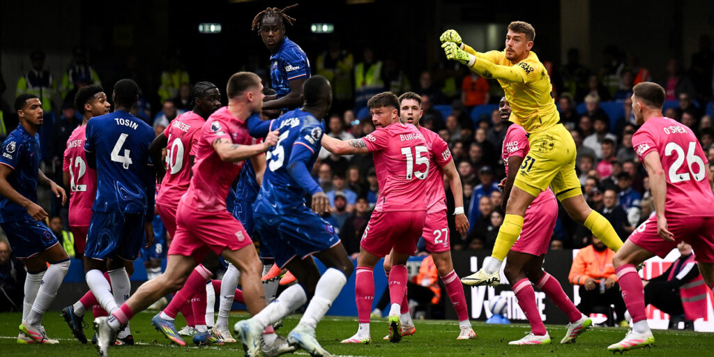 เส้นรับสูง High Line กับจังหวะดักล้ำหน้าและการแทงบอลออนไลน์บน UFABET168